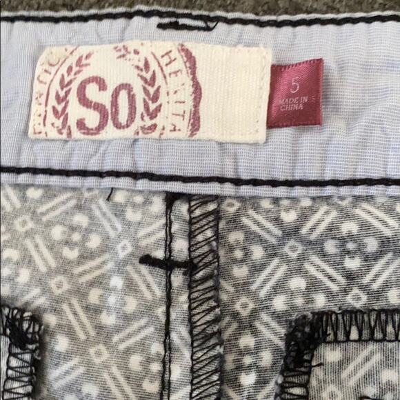 SO chino black tile shortie shorts - Picture 6 of 7